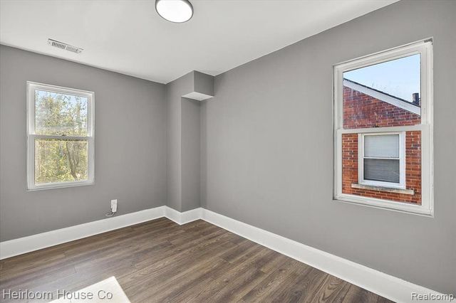 13519 Mansfield Street, Detroit, MI 48227