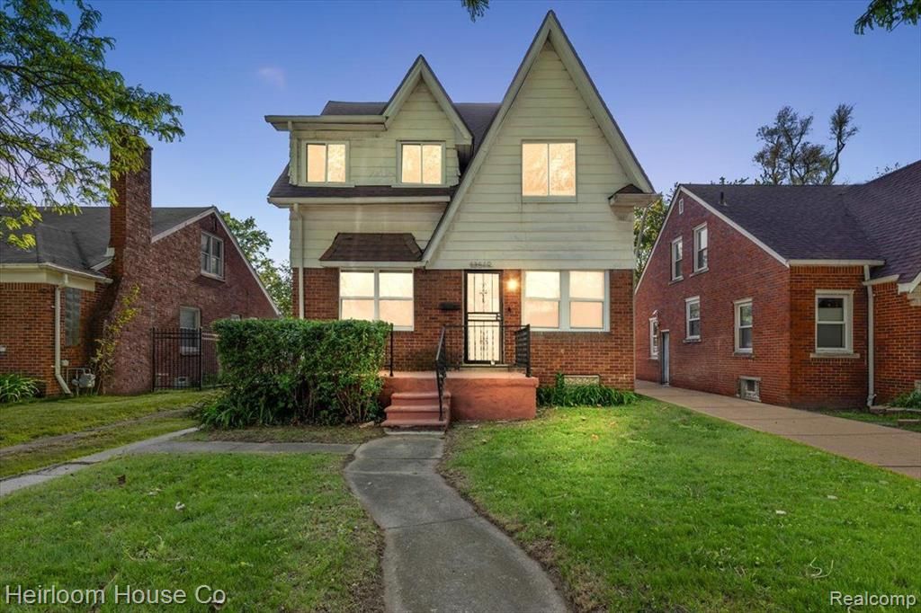 13519 Mansfield Street, Detroit, MI 48227