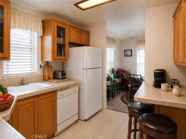 2550 Pacific Coast HWY 111, Torrance, CA 90505