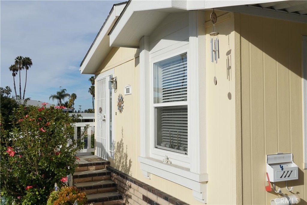 2550 Pacific Coast HWY 111, Torrance, CA 90505