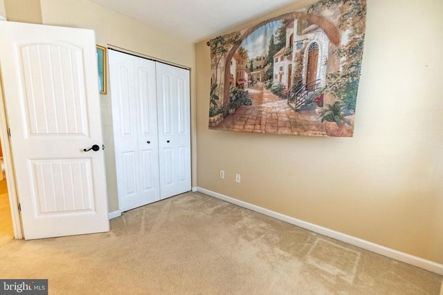 61 SARA LN, Hanover, PA 17331
