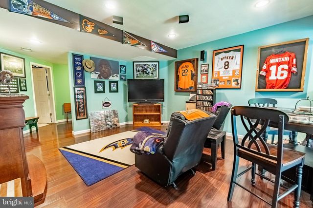 61 SARA LN, Hanover, PA 17331