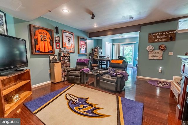 61 SARA LN, Hanover, PA 17331
