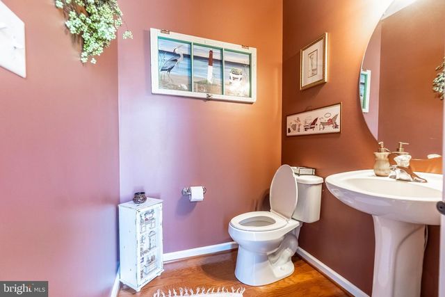 61 SARA LN, Hanover, PA 17331