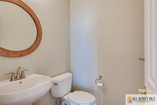 5904 Schindler Drive, South Brunswick, NJ 08852