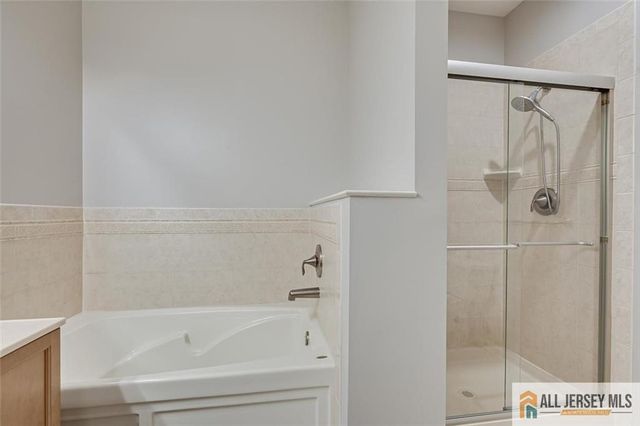 5904 Schindler Drive, South Brunswick, NJ 08852