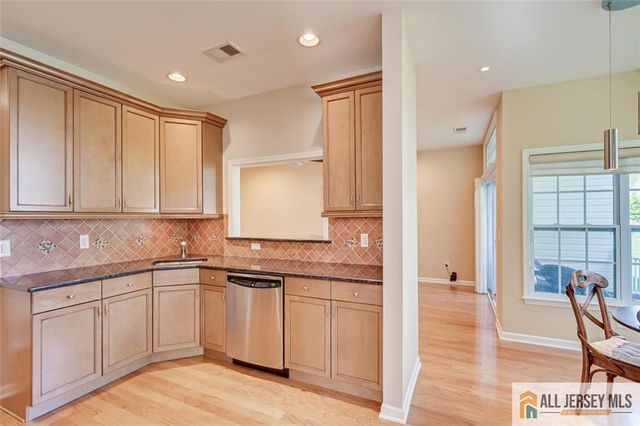 5904 Schindler Drive, South Brunswick, NJ 08852