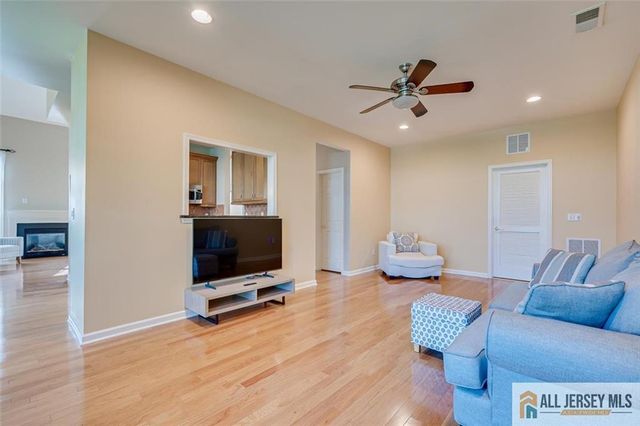 5904 Schindler Drive, South Brunswick, NJ 08852