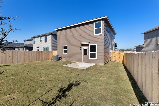 822 BIFURCATE BND, San Antonio, TX 78221