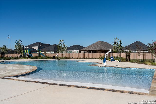 822 BIFURCATE BND, San Antonio, TX 78221