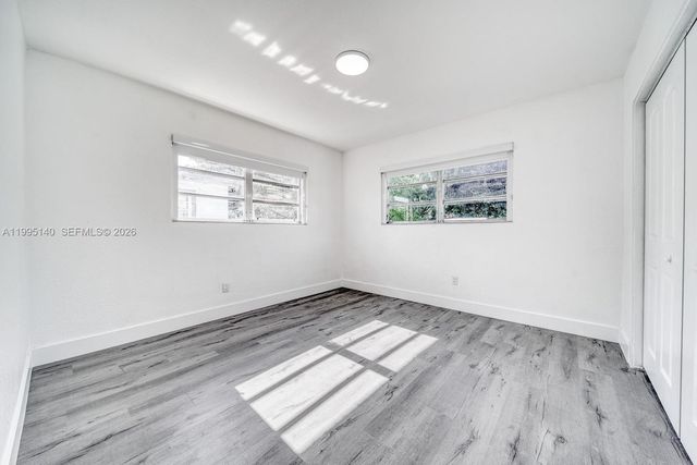 1340 NW 102nd St, Miami, FL 33147