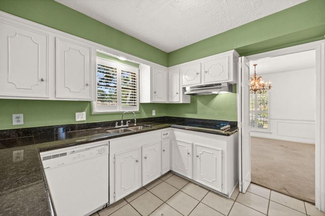 11311 Cold Spring Drive, Houston, TX 77043