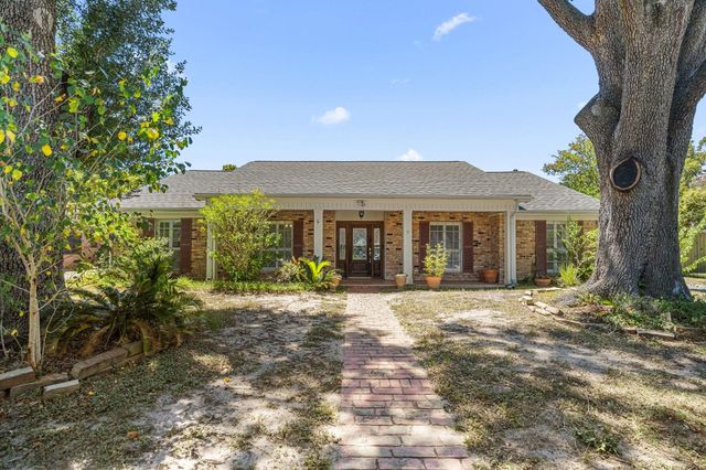 11311 Cold Spring Drive, Houston, TX 77043