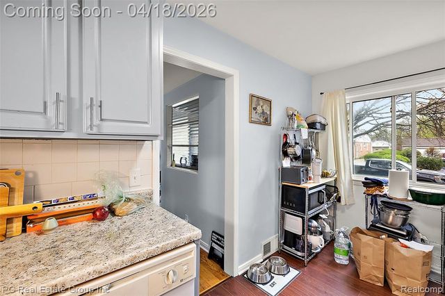4307 Cooper Avenue, Royal Oak, MI 48073