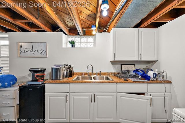 4307 Cooper Avenue, Royal Oak, MI 48073