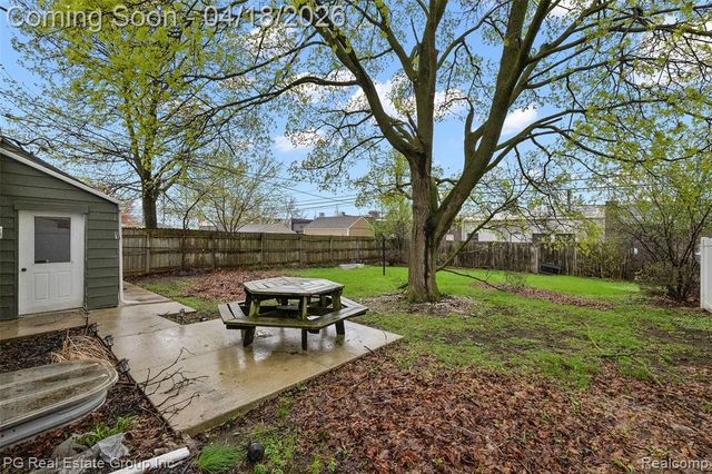 4307 Cooper Avenue, Royal Oak, MI 48073