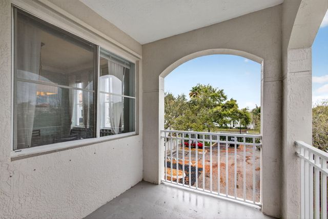 11028 Legacy Drive 302, Palm Beach Gardens, FL 33410