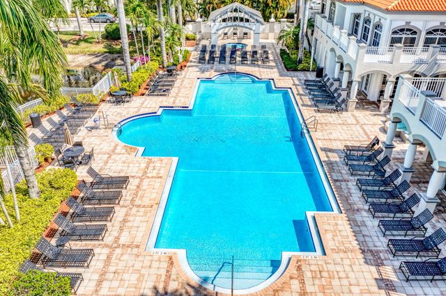 11028 Legacy Drive 302, Palm Beach Gardens, FL 33410