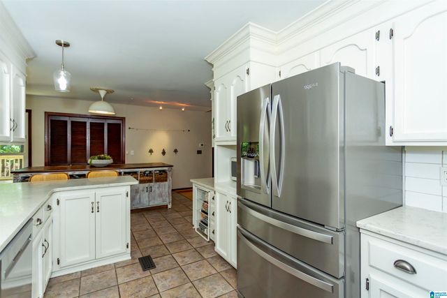 5833 JEFFERY DRIVE, Mount Olive, AL 35117