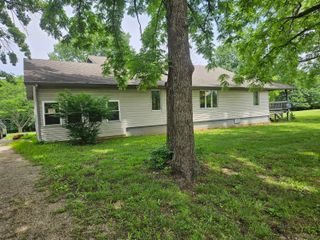 21175 Maple Lane Lane, Wheatland, MO 65779