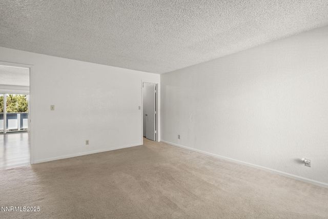 3948 Clear Acre Ln 262, Reno, NV 89512