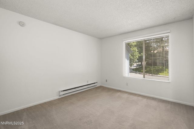 3948 Clear Acre Ln 262, Reno, NV 89512