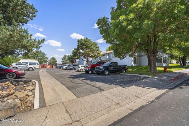 3948 Clear Acre Ln 262, Reno, NV 89512