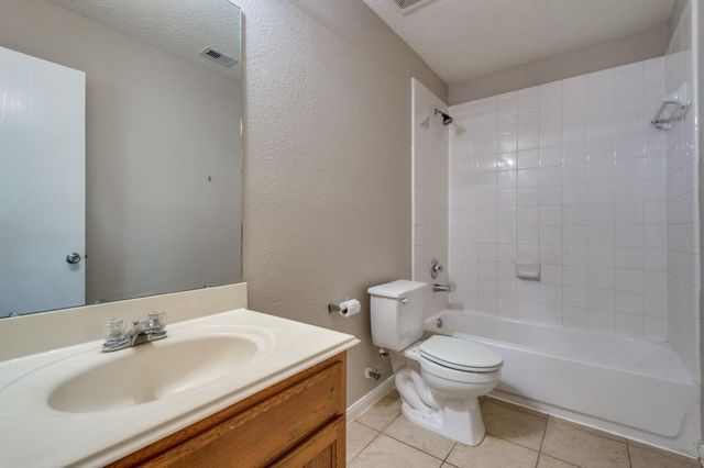 3054 Legends York Drive, Spring, TX 77386