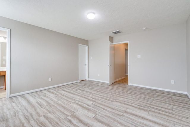 3054 Legends York Drive, Spring, TX 77386