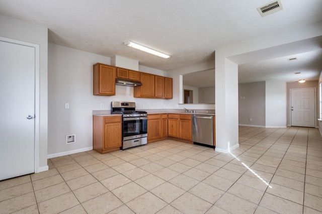 3054 Legends York Drive, Spring, TX 77386