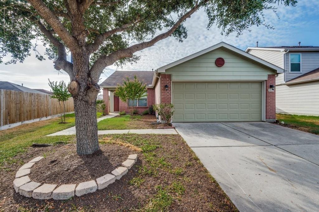 3054 Legends York Drive, Spring, TX 77386