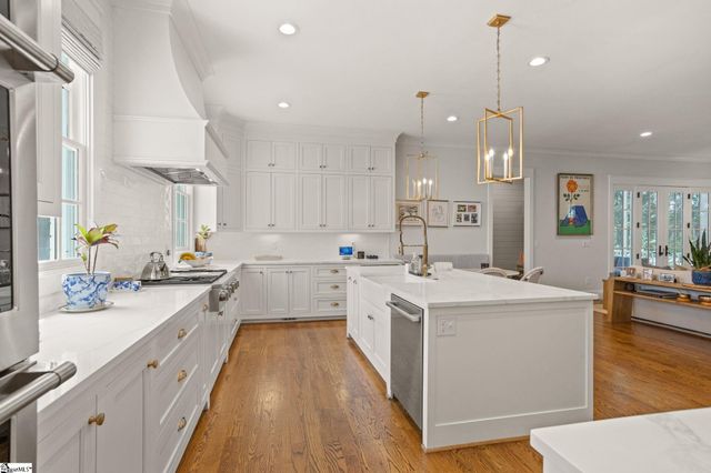 110 Newman Street, Greenville, SC 29601