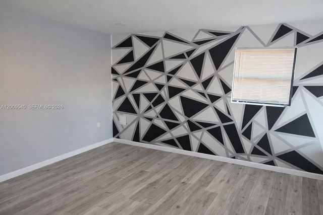 1822 N Dixie Highway, Hollywood, FL 33020