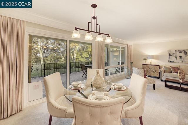 2748 Ptarmigan Dr. 6, Walnut Creek, CA 94595