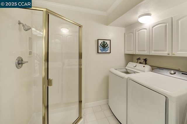 2748 Ptarmigan Dr. 6, Walnut Creek, CA 94595