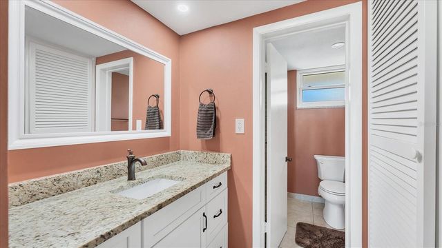 4370 CHATHAM DRIVE 104, Longboat Key, FL 34228