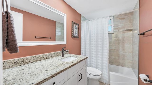 4370 CHATHAM DRIVE 104, Longboat Key, FL 34228
