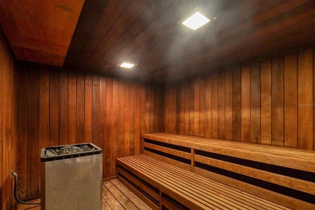 4370 CHATHAM DRIVE 104, Longboat Key, FL 34228