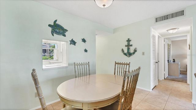 4370 CHATHAM DRIVE 104, Longboat Key, FL 34228