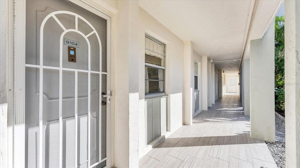 4370 CHATHAM DRIVE 104, Longboat Key, FL 34228