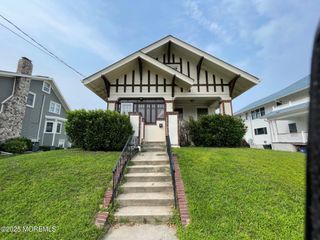 205 Euclid Avenue, Loch Arbour Village, NJ 07711