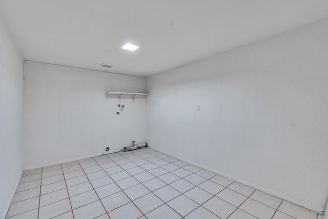 2211 Calle Jalapa 109, West Covina, CA 91792