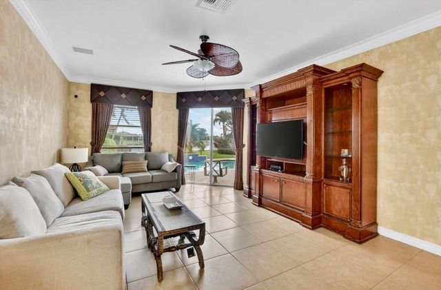 7879 Monarch Court, Delray Beach, FL 33446