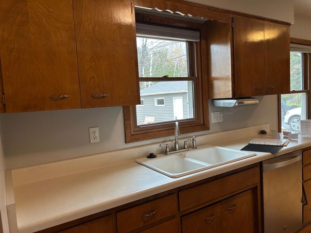 519 N 81st Avenue W, Duluth, MN 55807