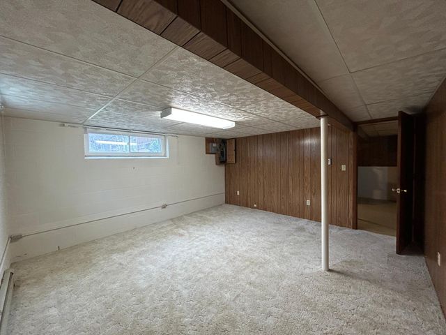 519 N 81st Avenue W, Duluth, MN 55807