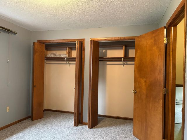 519 N 81st Avenue W, Duluth, MN 55807