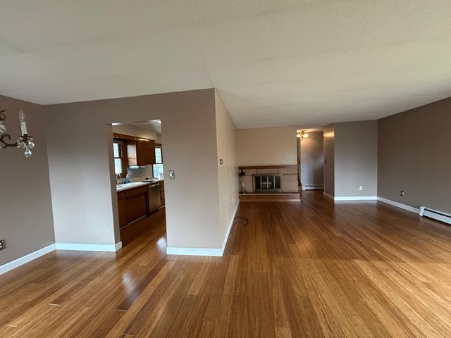 519 N 81st Avenue W, Duluth, MN 55807