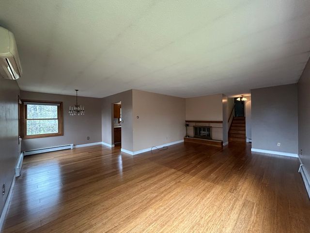 519 N 81st Avenue W, Duluth, MN 55807