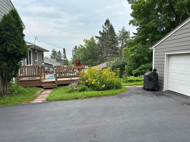 519 N 81st Avenue W, Duluth, MN 55807