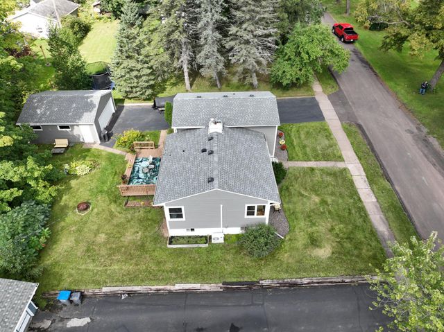 519 N 81st Avenue W, Duluth, MN 55807